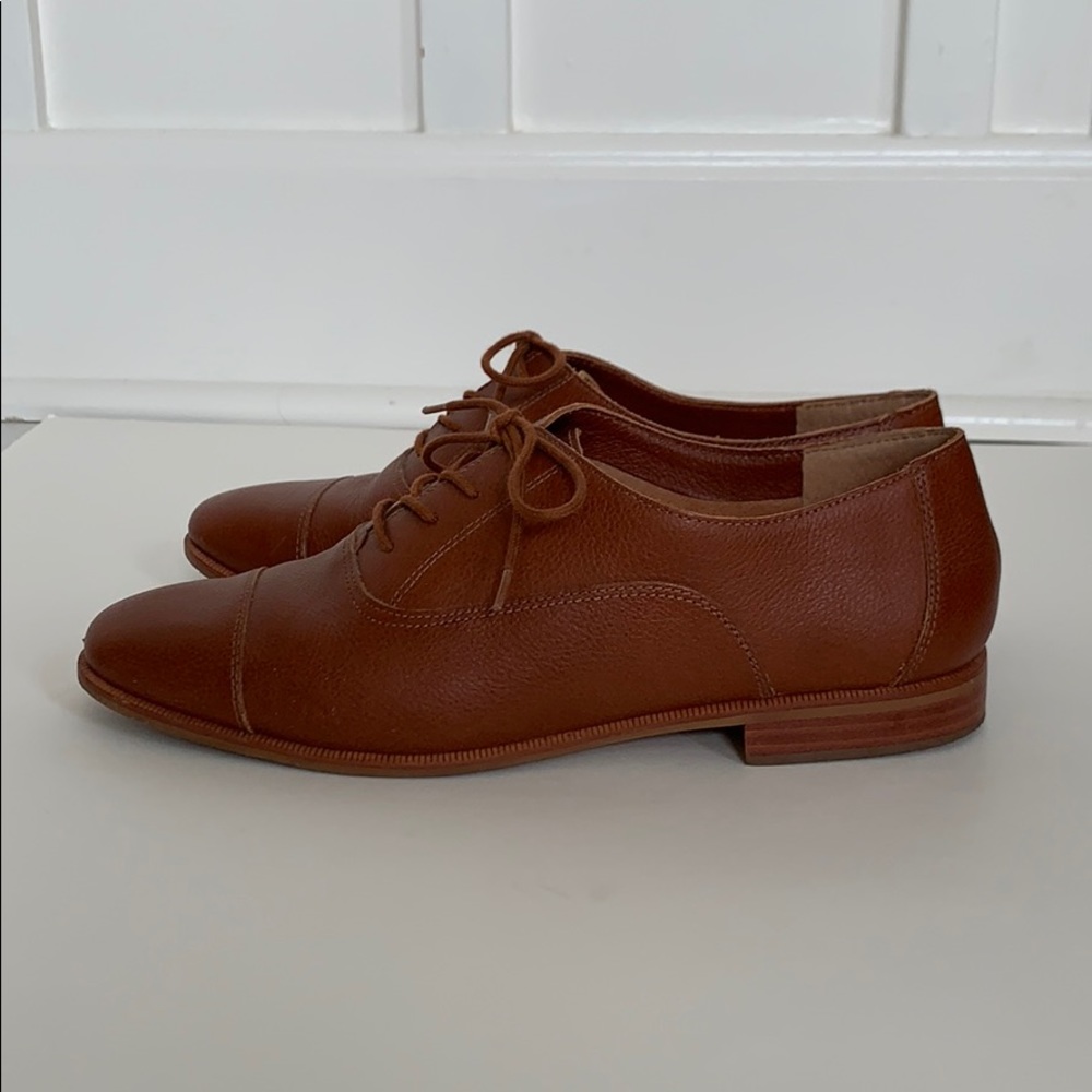 Madewell Clare Oxford Loafers In Saddle Brown